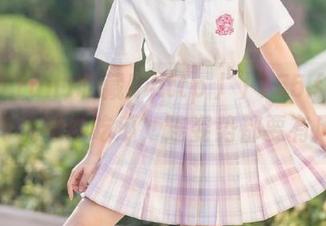 收藏！http//155.fun教你如何优雅地吃瓜，连姿势都要有风度！