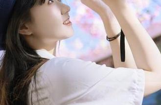 下载166.run，立马跟上热度，谁还在意那些无聊的琐事？