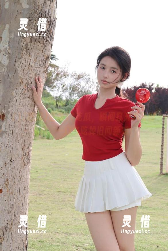 17吃瓜 登录17吃瓜,瞬间打开八卦时光机,一口气吃掉旧闻新知!