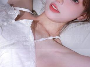 快下载51吃瓜中心，神秘八卦从未如此触手可及！
