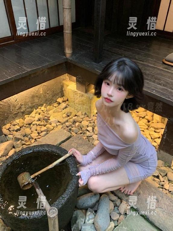 免费作品太给力，718.sx竟然让我追了这么久！