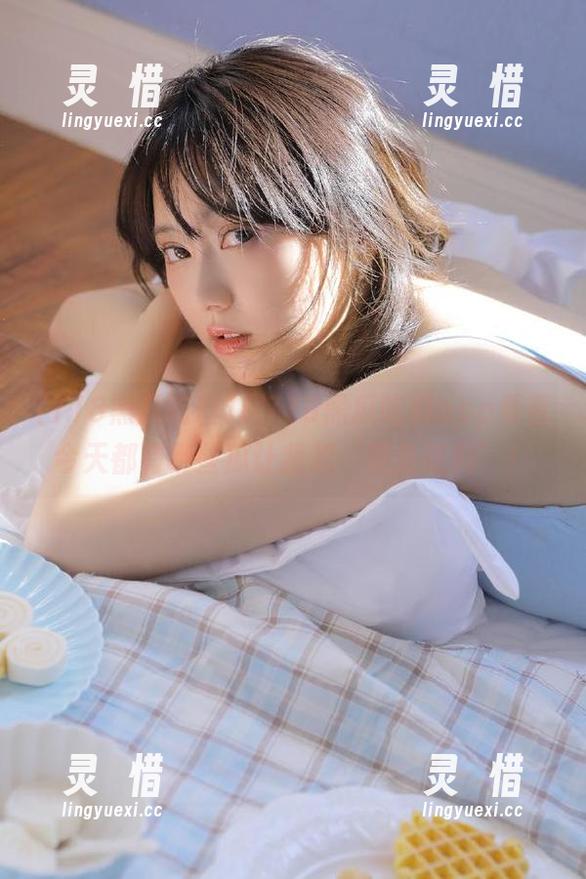 用718黑瓜吃料app看看今天都有哪些瓜让我想‘额外吃料’！