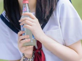 今日看瓜不眨眼！91吃瓜中心在线带你一起吃得过瘾！