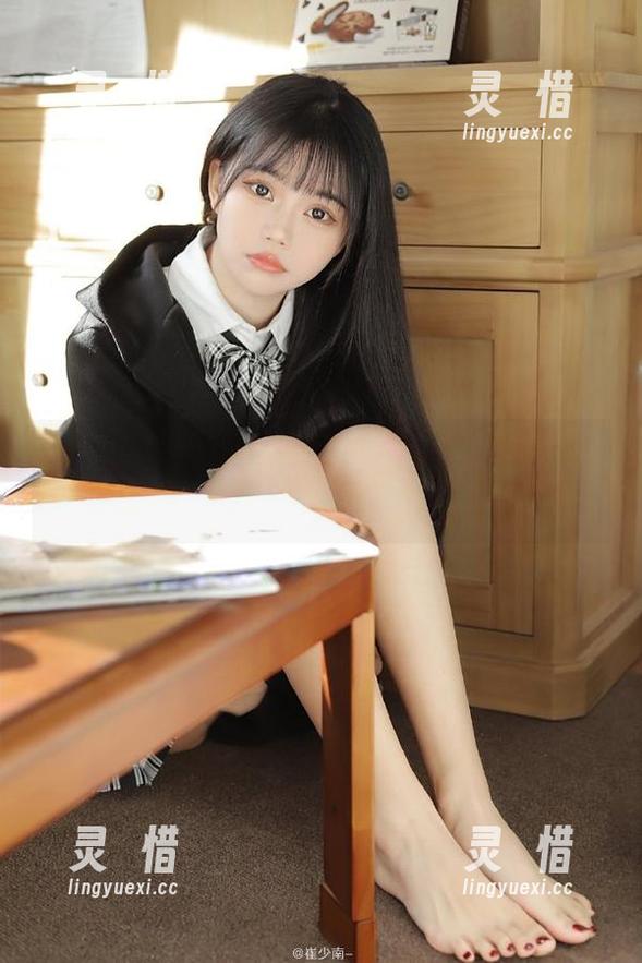 ccgg今日吃瓜更新，谁的八卦让熟悉的韭菜又绿了一片？