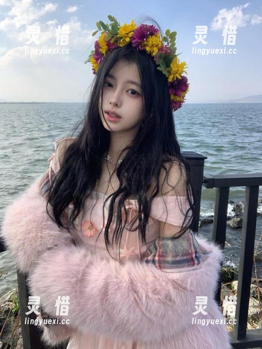 我说：如果生活给你柠檬，那就赶快下载hlw，再来一杯快乐的鸟巢茶！