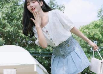 五一吃瓜群众暴露无遗，永不迷路的吃瓜体验真香！