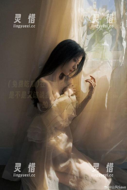 免费吃瓜 在“免费吃瓜”上沉迷视频,是不是又该说我在追剧了?这可是种吃瓜的高端享受呐!