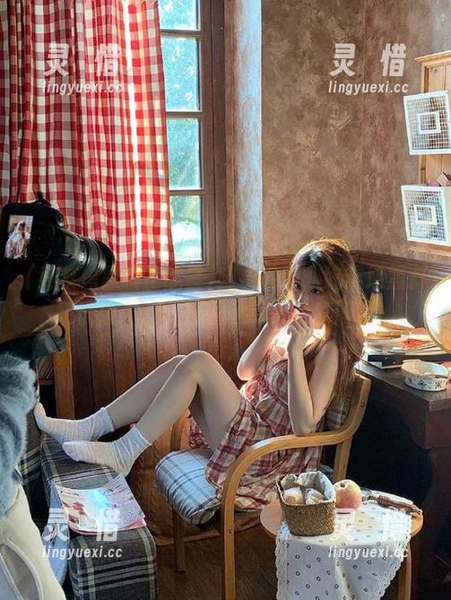 随手下载：好莱坞黑料正能量App，资源大曝光，喜刷刷！