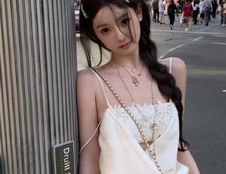 还在纠结好莱坞黑料正能量的APP？给我个网址，我马上去下载！