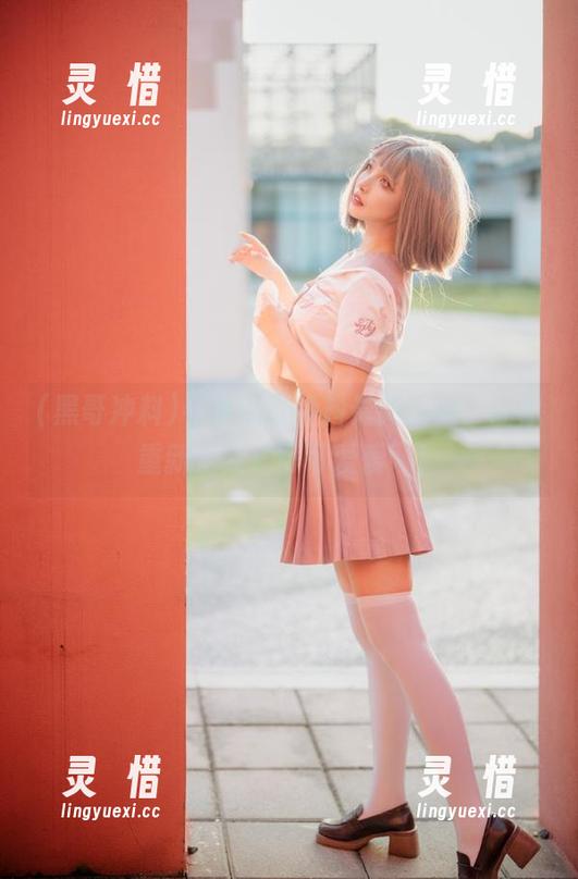 看看黑哥冲料最新玩偶，让你重新定义‘可可爱爱’！