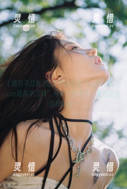 吃皮糖的我在“zztt155.ccm黑料不打样”网页上找乐子：居然还有这样的瓜？
