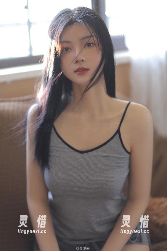 观看heiliao.su黑料不打烊，心里一边担心，一边却停不下来，哈哈。