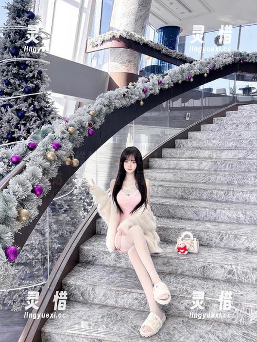 下载zztt21.su黑料不打烊网站，瓜与谎言之间的微妙平衡～