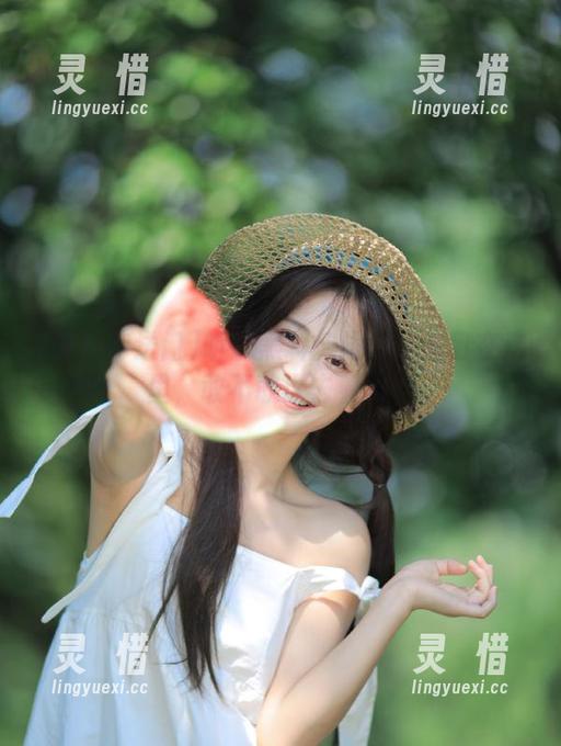 听说黑料传送门的入口在这里，敢不敢进去看看？