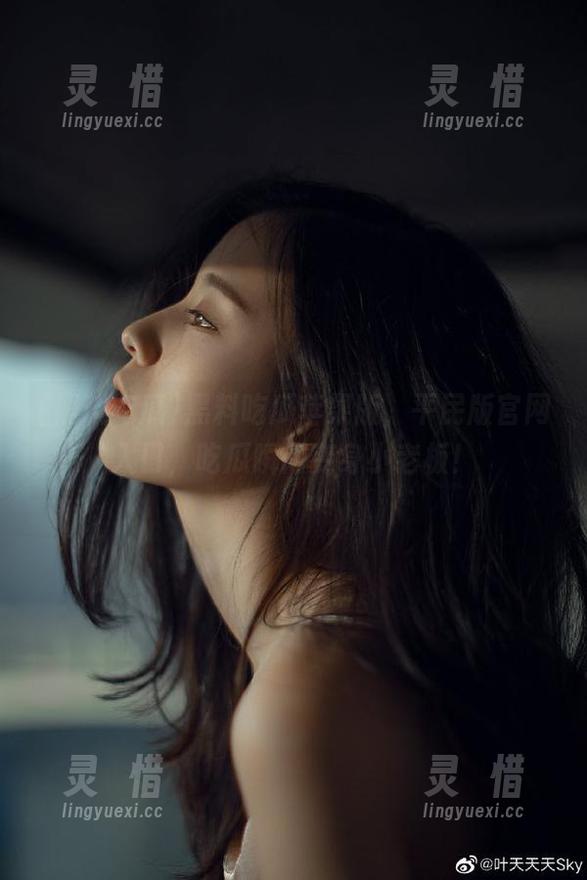 黑料吃瓜苹果版，平民版官网入口，吃瓜瞬间变身小老板！