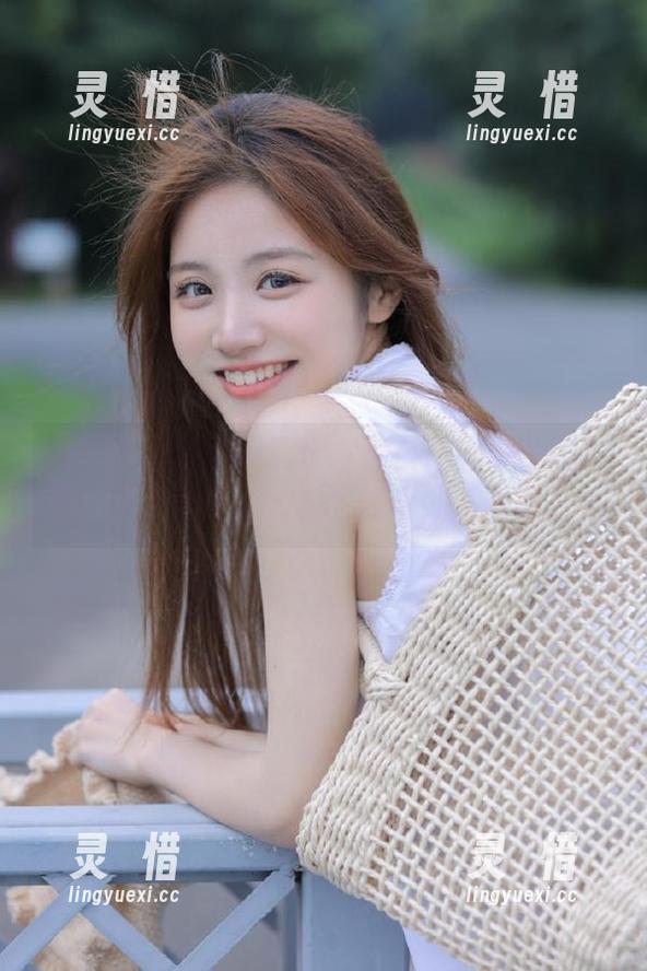 万篇长征黑料正能量导航指南：瓜田里藏着的人生真相，谁敢不看？