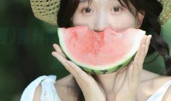 黑料网在线转发中，大家观看后磨刀霍霍！
