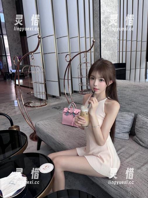 黑料网app：视频观看间，随时随地的意外惊喜（和尴尬）！