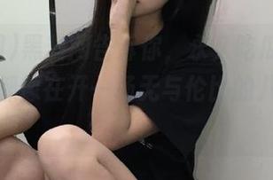 黑料网告诉你，永久吃瓜是情怀，每天都像在开一场无与伦比的八卦派对！