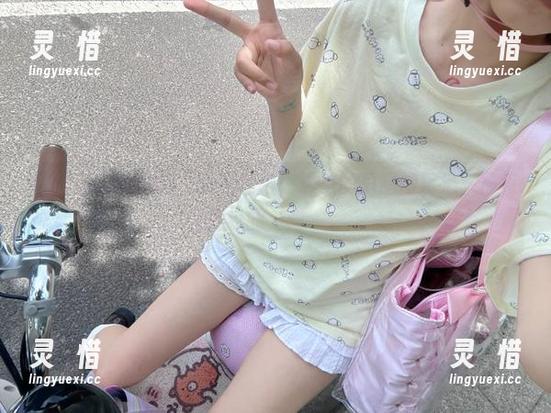 黑网料，永不迷路，这里的瓜甜得冒泡，简直是我的‘瘾’。